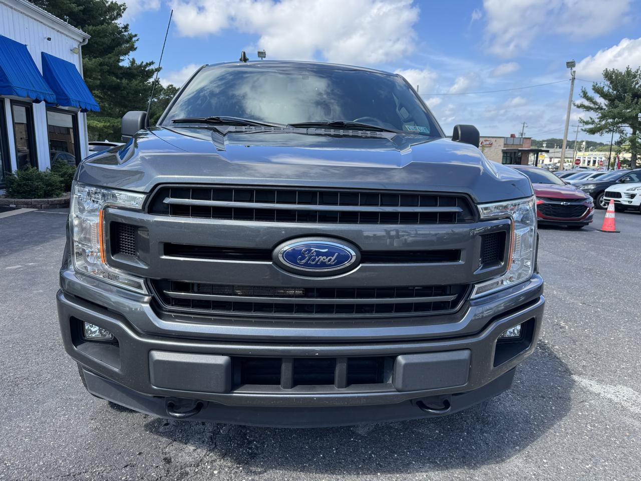 Used 2020 Ford F150 XLT w/ Equipment Group 302A Luxury AWD/4WD image 2