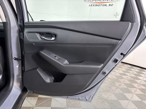 Used 2025 Honda Accord SE image 25