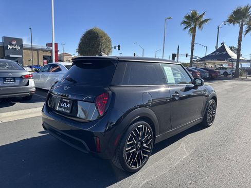 Used 2025 MINI Cooper S image 5