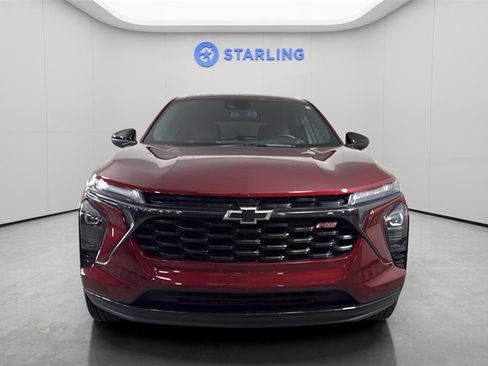 Certified 2024 Chevrolet Trax RS w/ Driver Confidence Package image 30