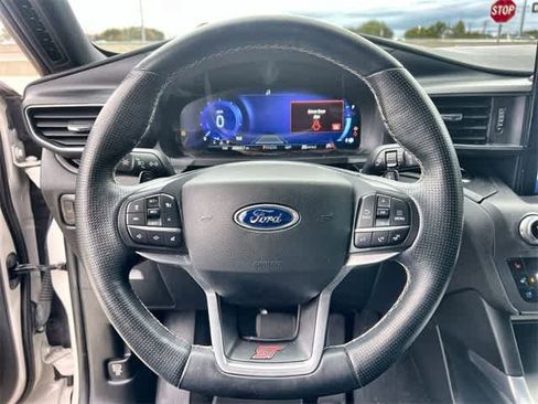 Used 2020 Ford Explorer ST w/ Premium Technology Package image 17