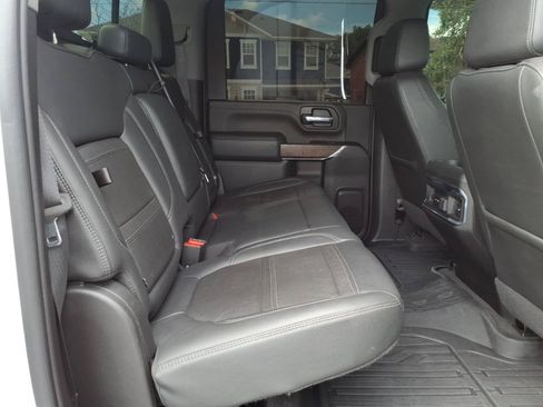 Used 2022 GMC Sierra 2500 Denali AWD/4WD image 15