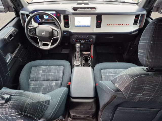 Used 2023 Ford Bronco Heritage Edition AWD/4WD image 17