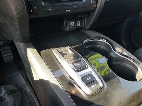 Used 2022 Honda Pilot Touring image 23