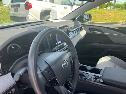 Certified 2025 Toyota Camry LE w/ Convenience Package FWD image 10