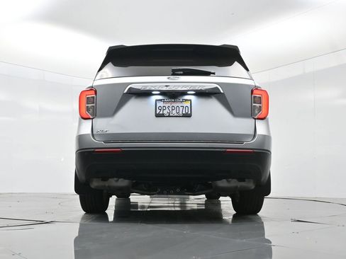 Used 2024 Ford Explorer XLT image 52