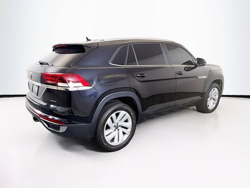 Used 2023 Volkswagen Atlas Cross Sport SE AWD/4WD image 9