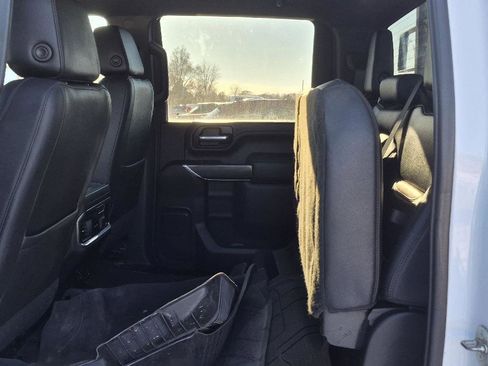 Used 2023 GMC Sierra 2500 AT4 w/ Gooseneck/5TH Wheel Package image 6