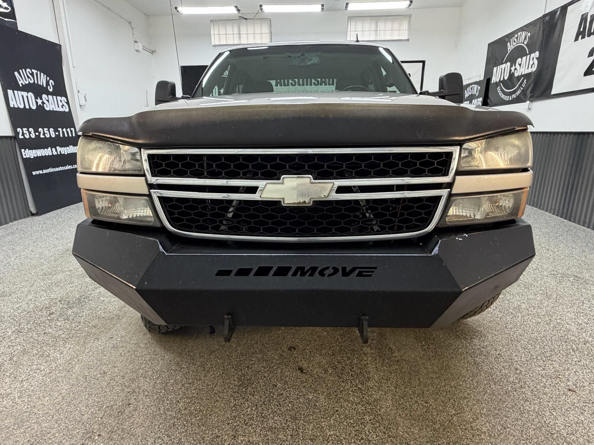 Used 2007 Chevrolet Silverado 3500 LT w/ Heavy-Duty Power Package AWD/4WD image 5