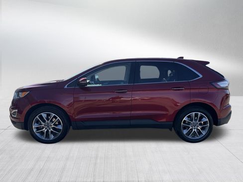 Used 2018 Ford Edge Titanium w/ Equipment Group 302A image 4