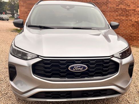 Certified 2023 Ford Escape ST-Line w/ Tech Pack #1 image 12