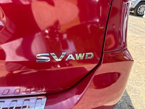 Used 2017 Nissan Rogue SV w/ SV Premium Package image 9