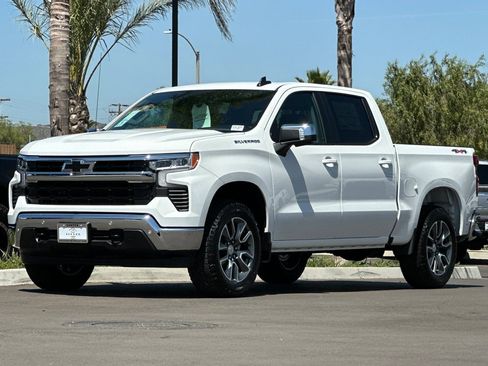 New 2026 Chevrolet Silverado 1500 LT w/ Safety Package AWD/4WD image 8