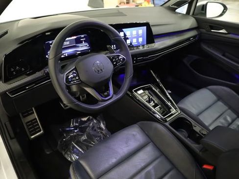 Used 2024 Volkswagen Golf R image 12