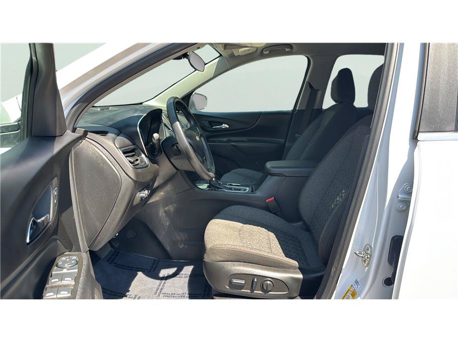 Used 2024 Chevrolet Equinox LT FWD image 10
