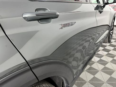 Used 2022 Ford Explorer ST-Line AWD/4WD image 30