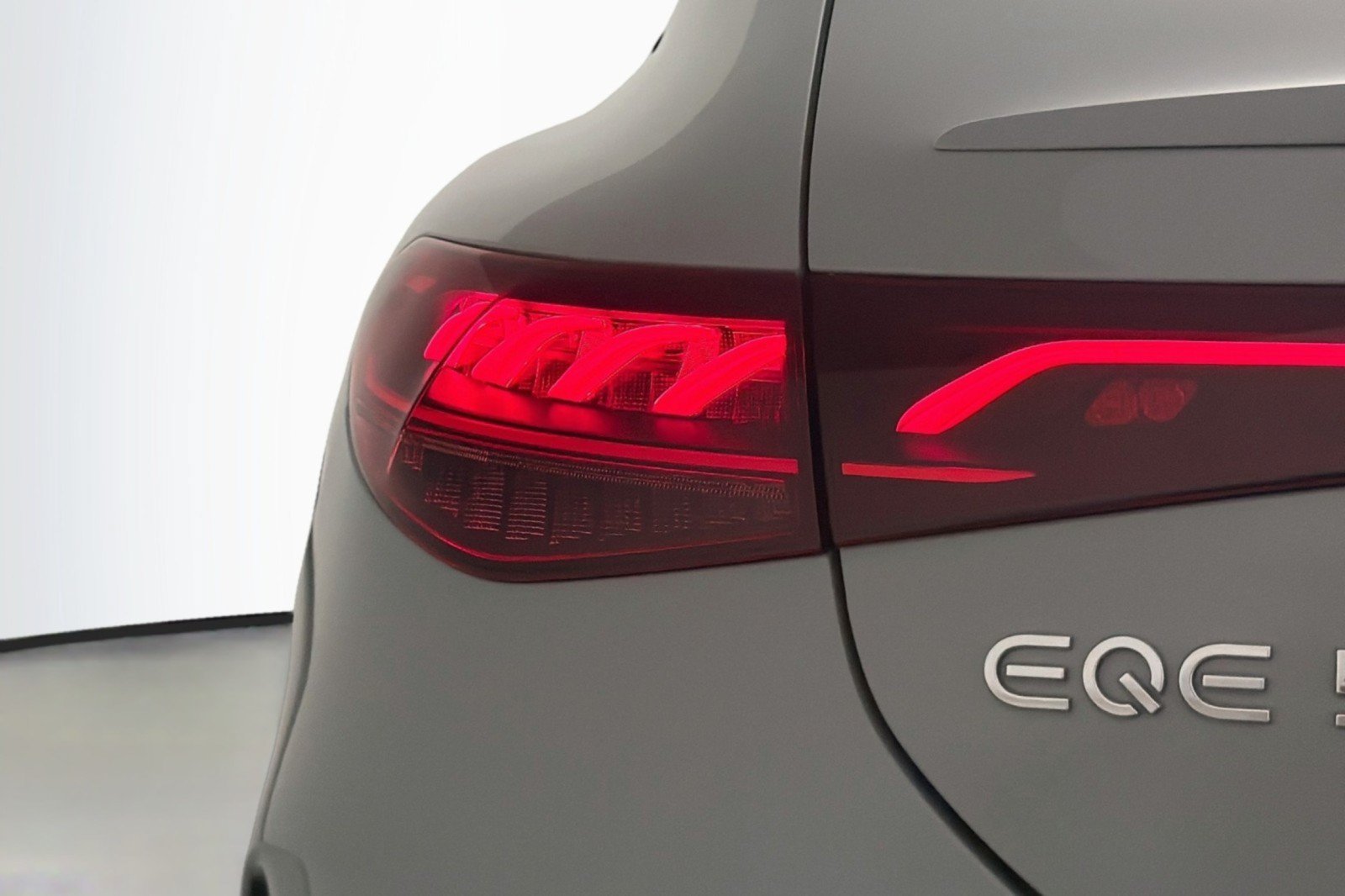 Certified 2023 Mercedes-Benz EQE 500 4MATIC Sedan image 16