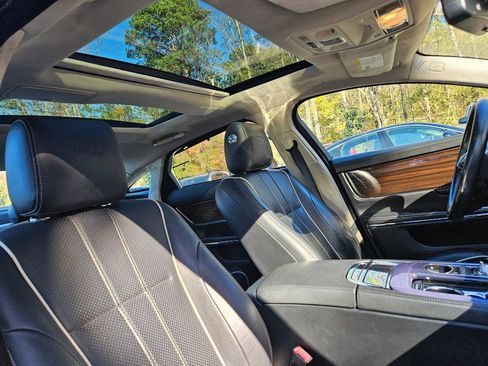 Used 2013 Jaguar XJ L Portfolio image 36