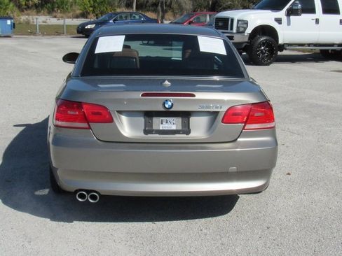 Used 2008 BMW 328i Convertible image 4