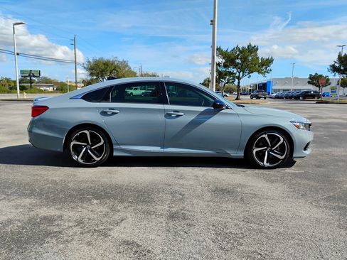 Used 2022 Honda Accord Sport image 3