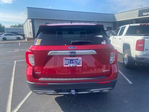 Used 2021 Ford Explorer XLT w/ Equipment Group 202A AWD/4WD image 5