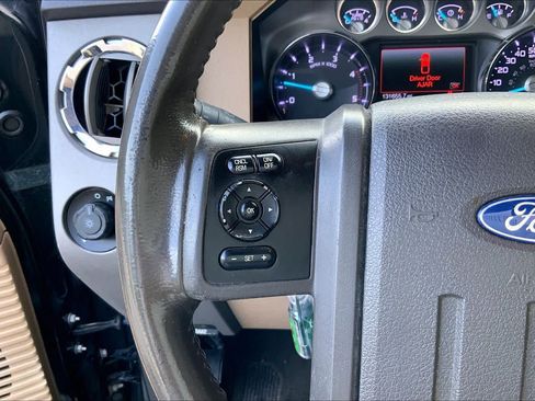 Used 2013 Ford F250 Lariat w/ Lariat Ultimate Pkg AWD/4WD image 22