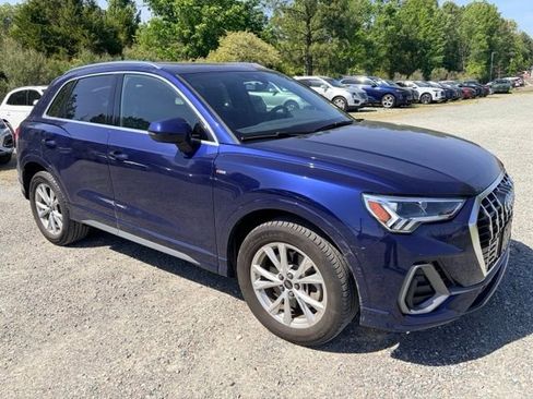 Certified 2023 Audi Q3 2.0T Premium Plus w/ Premium Plus Package AWD/4WD image 3
