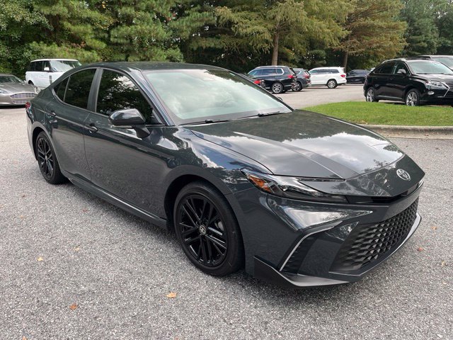 Used 2025 Toyota Camry SE w/ Multimedia Upgrade Package FWD image 2