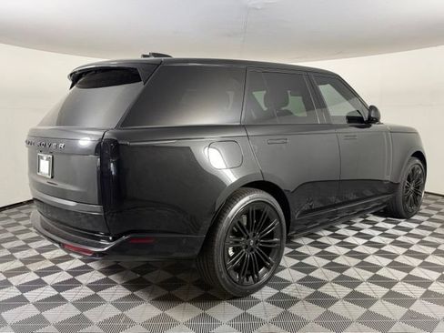 New 2027 Land Rover Range Rover Long Wheelbase SE AWD/4WD image 7