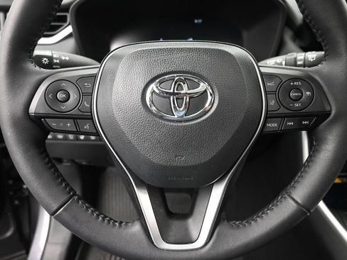 Used 2023 Toyota RAV4 XSE AWD/4WD image 17