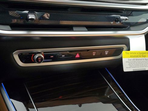 New 2026 BMW X5 xDrive50e w/ Climate Comfort Package image 20