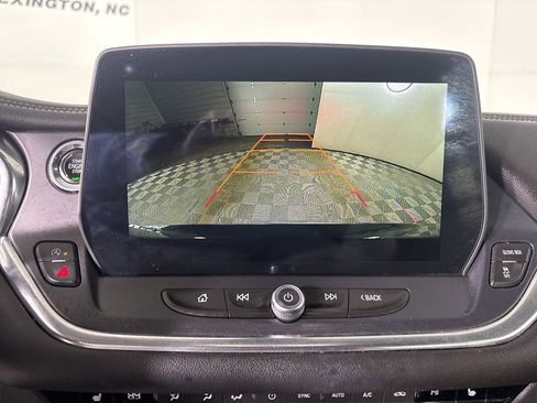 Used 2024 Chevrolet Blazer LT w/ Convenience Package image 15