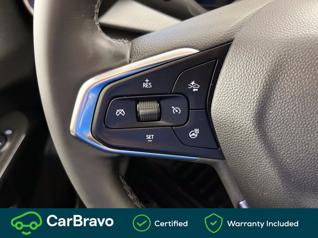 Certified 2025 Chevrolet Trax LT w/ Driver Confidence Package FWD image 22