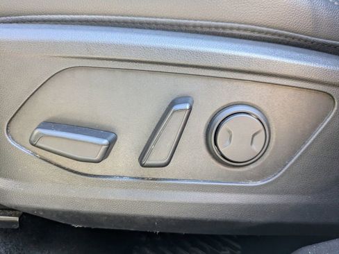 Used 2023 Hyundai Tucson Limited image 20