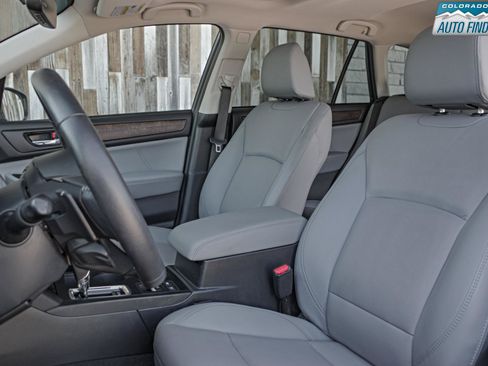 Used 2019 Subaru Outback 2.5i Limited AWD/4WD image 12