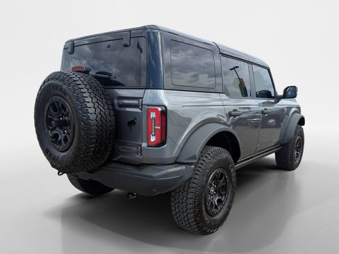 Used 2025 Ford Bronco Badlands AWD/4WD image 7