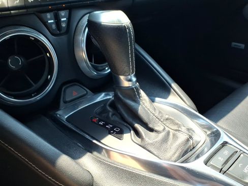 Used 2019 Chevrolet Camaro SS RWD image 14