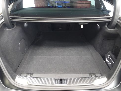 Used 2024 Mercedes-Benz S 63 AMG S w/ Carbon Fiber Exterior Package image 35