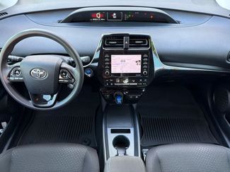Used 2021 Toyota Prius LE AWD/4WD video 3