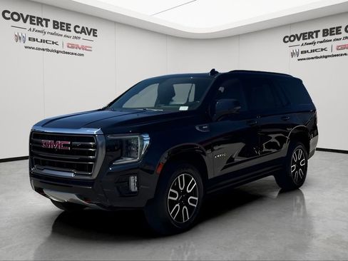 Used 2023 GMC Yukon AT4 w/ AT4 Premium Package image 3