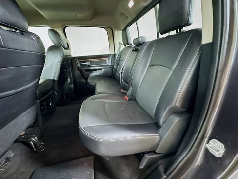 Used 2017 RAM 1500 Laramie w/ Convenience Group AWD/4WD image 30