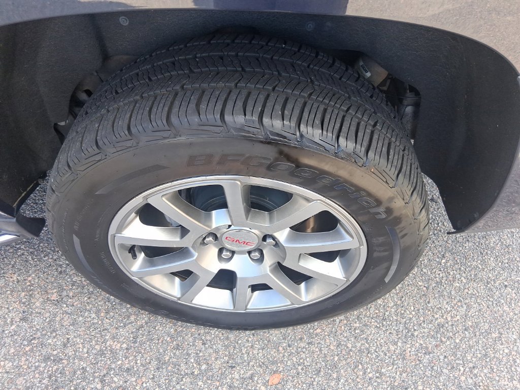 Used 2019 GMC Yukon XL Denali AWD/4WD image 7