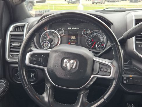 Used 2024 RAM 2500 Big Horn AWD/4WD image 19