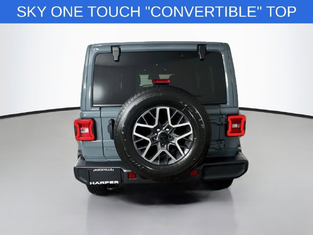 Used 2026 Jeep Wrangler Unlimited Sahara AWD/4WD image 6