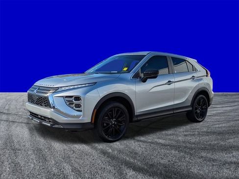 Used 2024 Mitsubishi Eclipse Cross LE AWD/4WD image 8