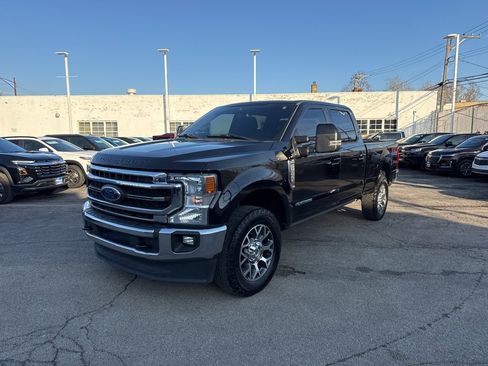 Used 2021 Ford F250 Lariat w/ Lariat Ultimate Package image 3