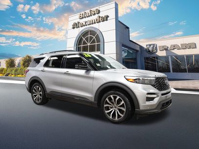 Used 2020 Ford Explorer ST w/ Premium Technology Package