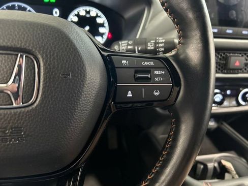 Certified 2025 Honda HR-V Sport image 28