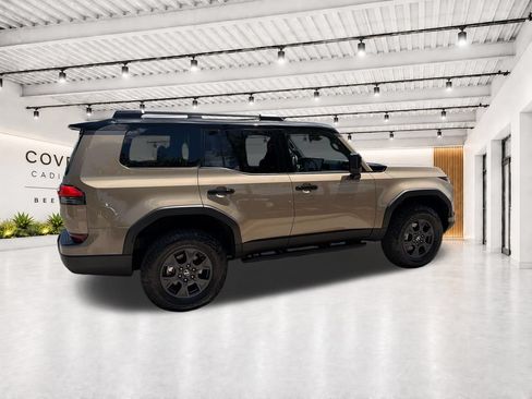 Used 2025 Lexus GX 550 AWD/4WD image 12