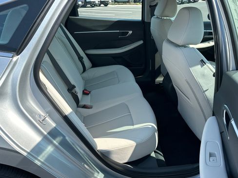 New 2025 Hyundai Sonata SE image 13